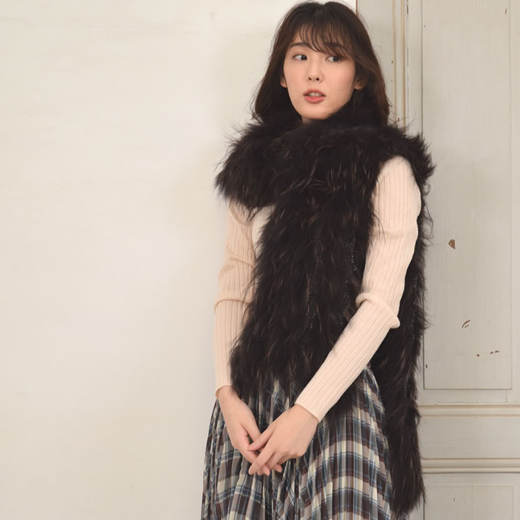 25%OFF会員価格適用外】ニット&ラクーンファーストール(NR2147) 25%OFF会員価格適用外】ニット&ラクーンファーストール(NR2147)